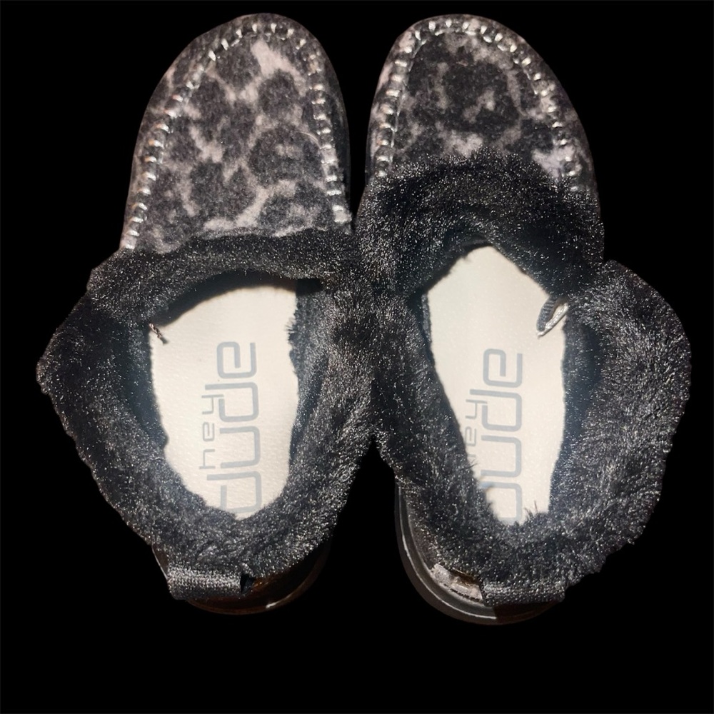 Hey Dude Denny Ankle Boots Womens Size 6 Marble Grey Leopard Print Faux Fur Shoe - Picture 7 of 9
